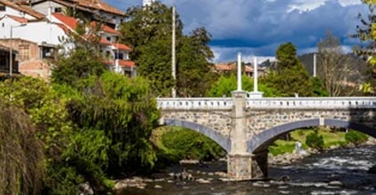 PUENTE